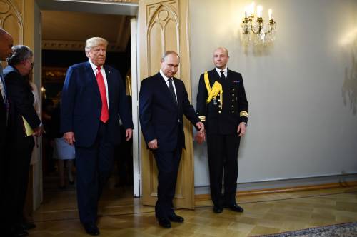 Storico faccia a faccia tra Putin e Trump