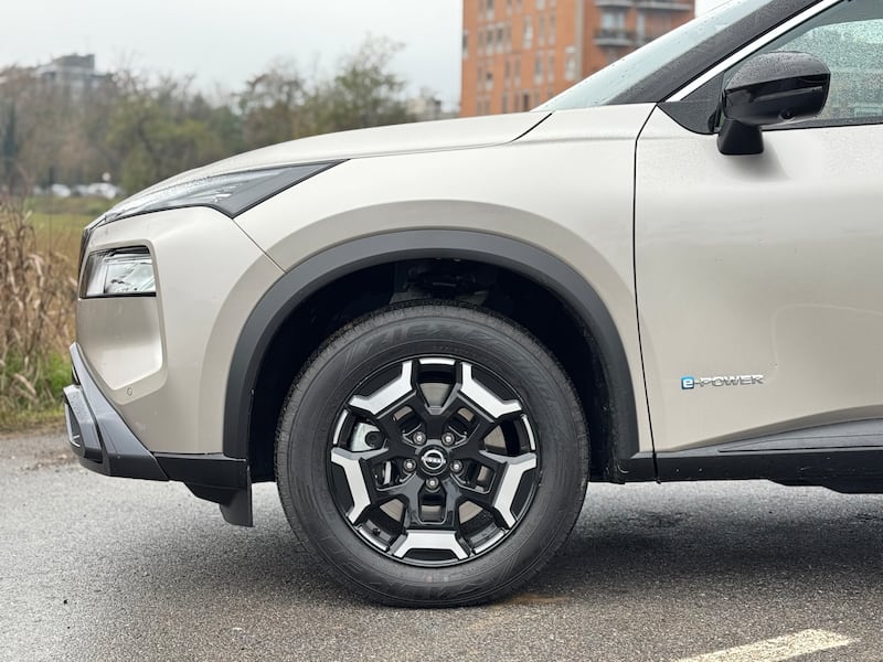 Nissan X-Trail N-Trek: guarda la gallery del SUV ibrido per l'avventura 4