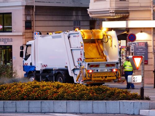 Emergenza rifiuti infetti: l'Ama minaccia pure di scioperare