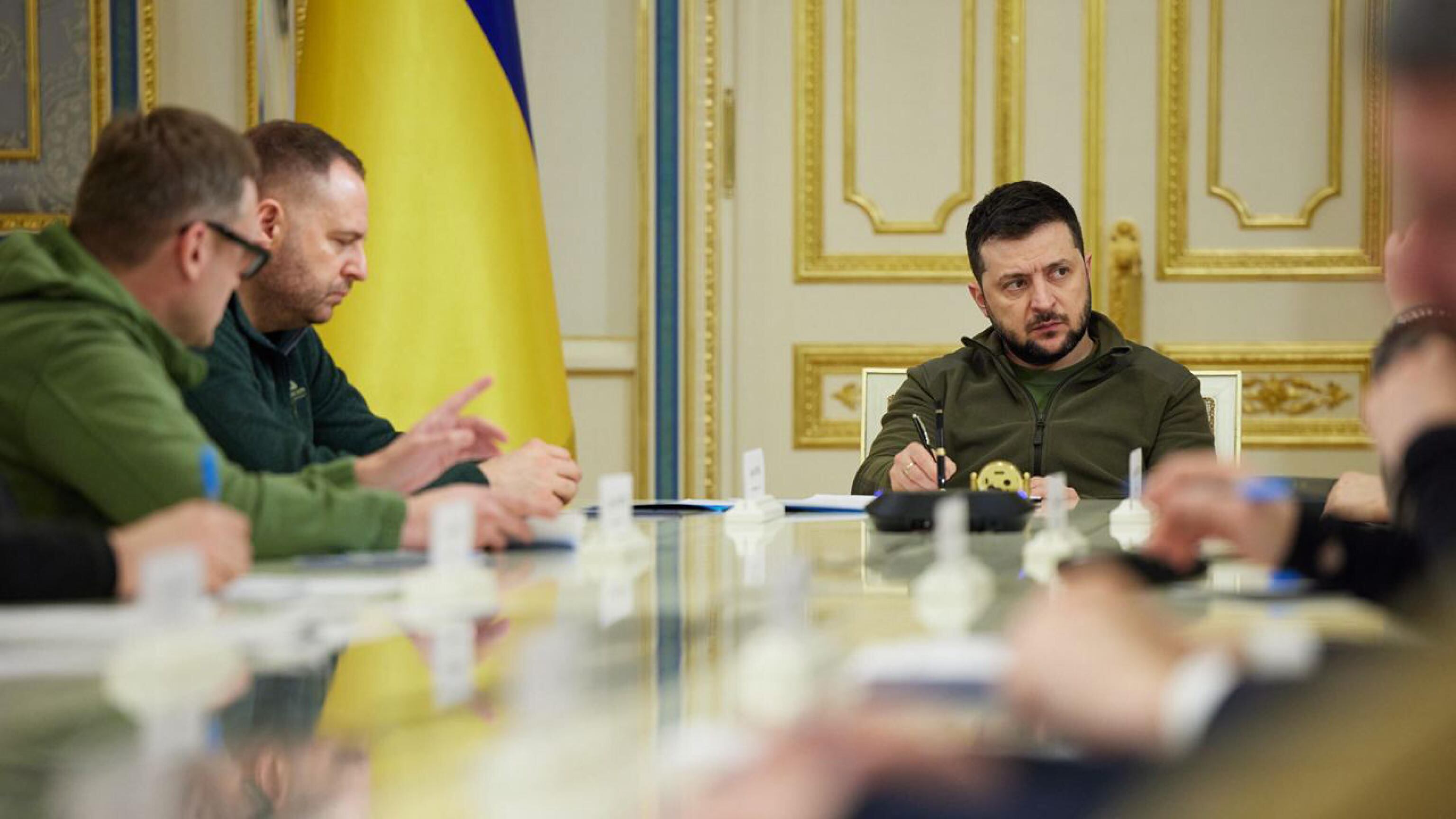 "Non vuole incontrarci": lo schiaffo di Zelensky alla Germania (e all'Europa)
