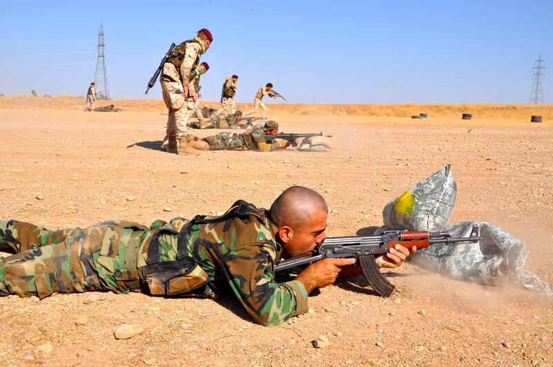 Così i parà addestrano i curdi a Erbil 2