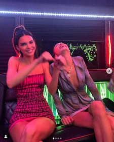 Kendall e Kylie Jenner, le foto delle sorelle 5