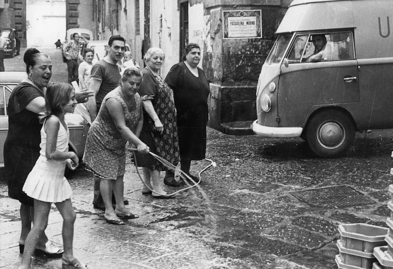 Quando Napoli sconfisse il colera nel 1973 3