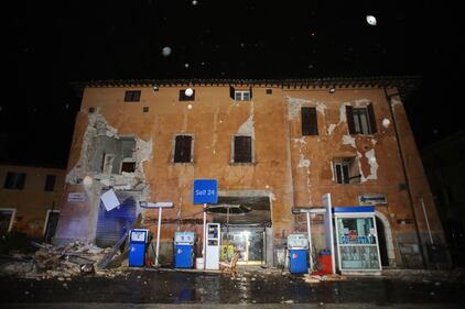Trema il Centro Italia, notte di paura 3