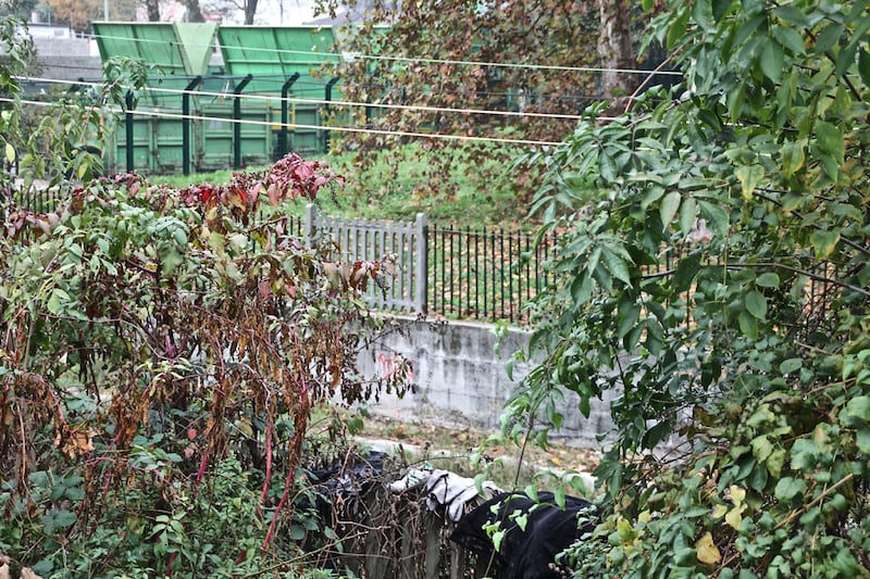Che fine fanno i rifiuti che portiamo in discarica? Nei campi rom 16