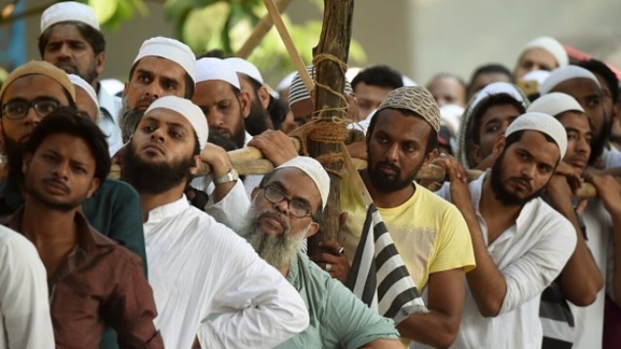 L'India vuole togliere la cittadinanza a 4 milioni di musulmani