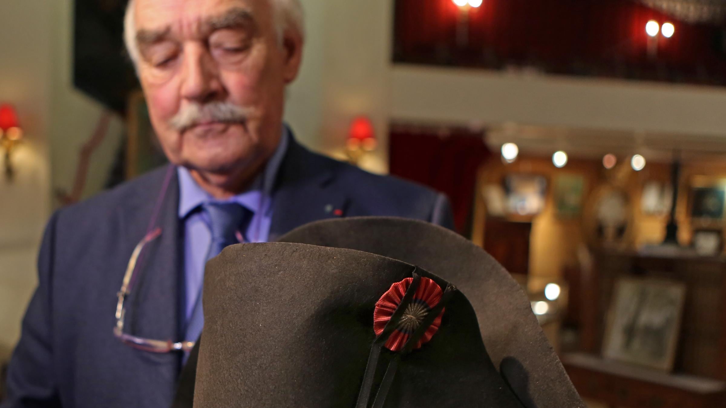 Il bicorno di Napoleone e quei cappelli che hanno fatto la storia