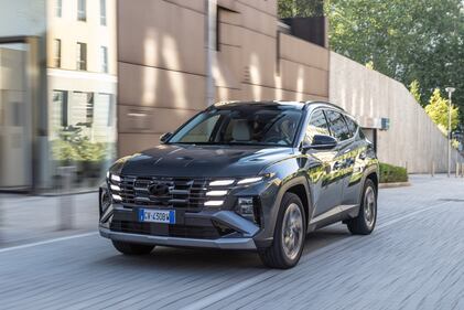 Hyundai Tucson 2024, guarda tutte le foto 4