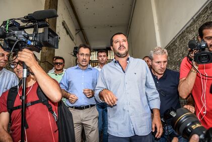 Moschea di via Cavalcanti, il presidio della Lega 6