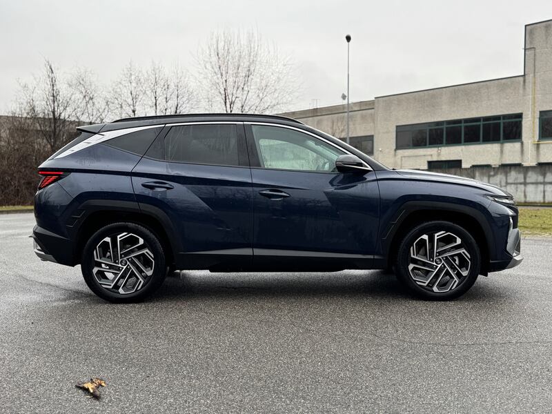 Hyundai Tucson HEV 2025: guarda la gallery del SUV più razionale in commercio 7