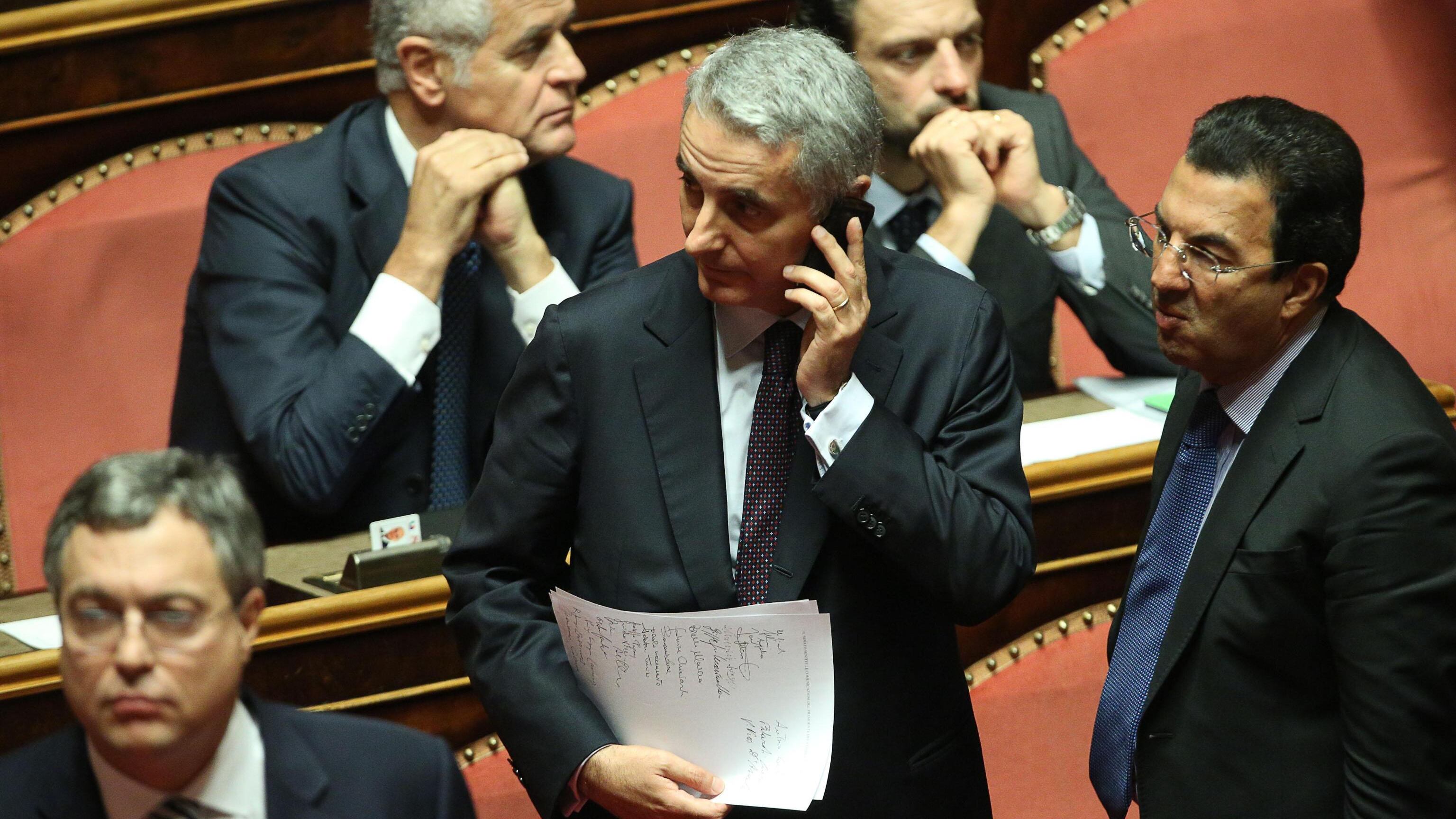 Stop al Pdl, rinasce Forza Italia Quagliariello: "Sciogliere il nodo sul futuro del governo"