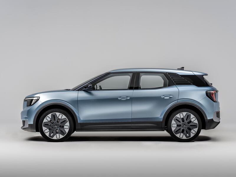 Le foto del nuovo Ford Explorer 2023 7