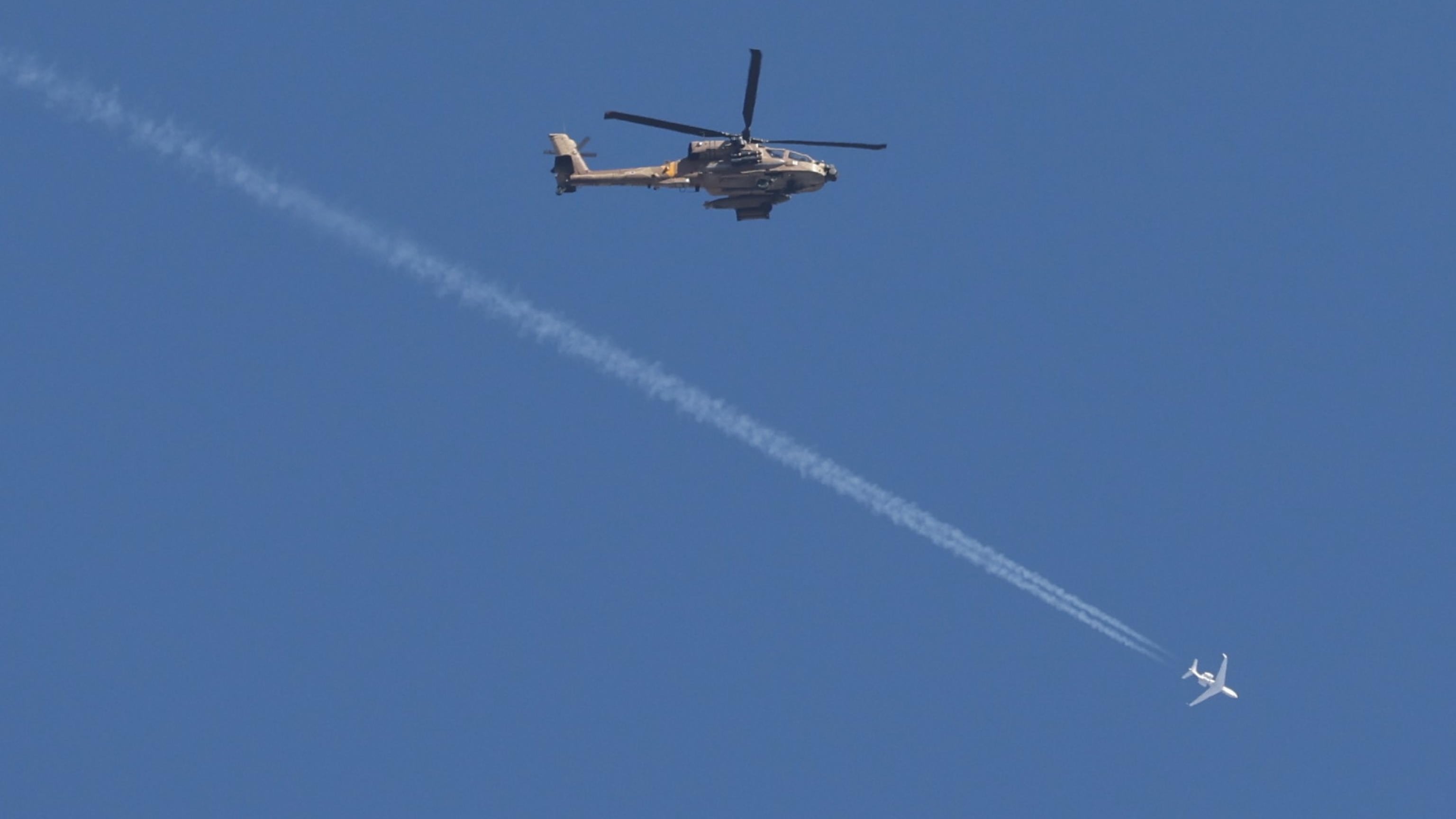 Razzi e sirene nel centro di Israele: così Hamas risponde all'offensiva delle Idf
