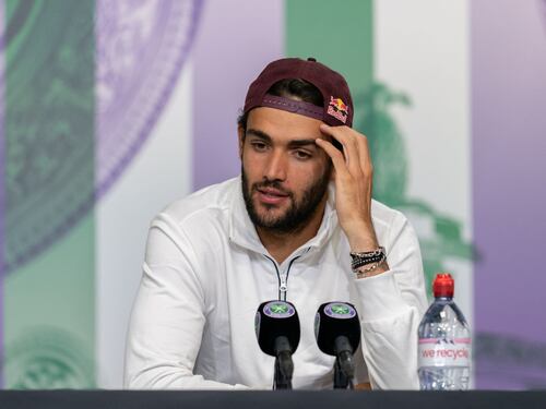 Tennis, Berrettini salta le Olimpiadi per infortunio