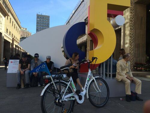 Il Fuorisalone in bicicletta Le tappe da non perdere
