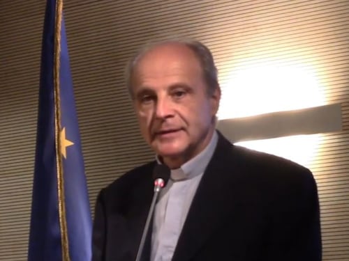 Sigfrido, Parolin e Becciu. Spuntano le trame vaticane