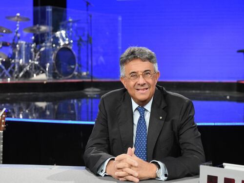 Rai, la guerriglia dell'opposizione: vuole oscurare il centrodestra e pure Barbareschi