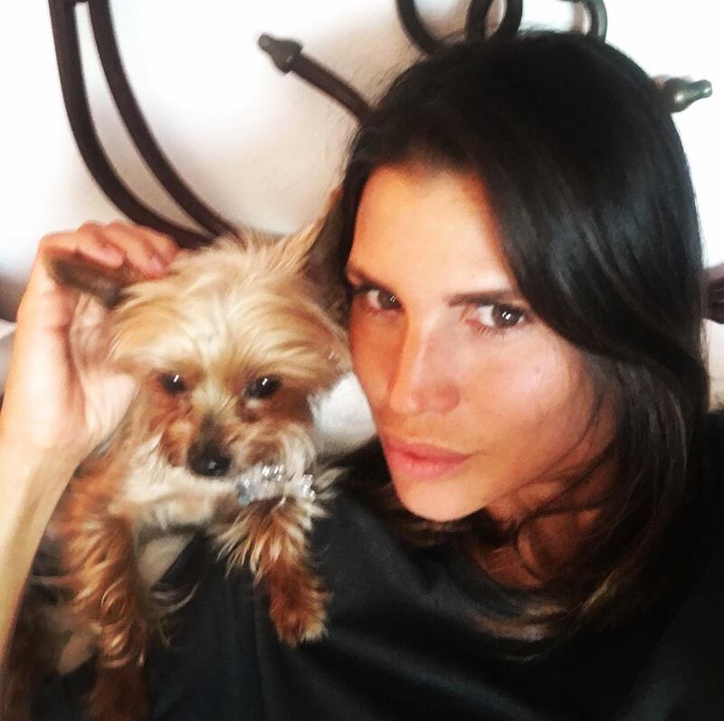 Claudia Galanti, seno in vista a Milano 24
