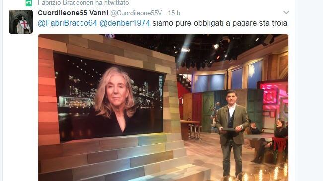Bracconeri e il volgare insulto a Giovanna Botteri