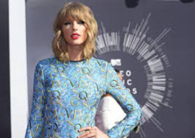 Taylor Swift in Italia, petizione dei fan per il "1989 World Tour" 2