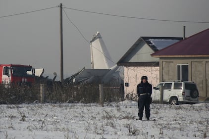 Aereo si schianta in Kazakistan 2