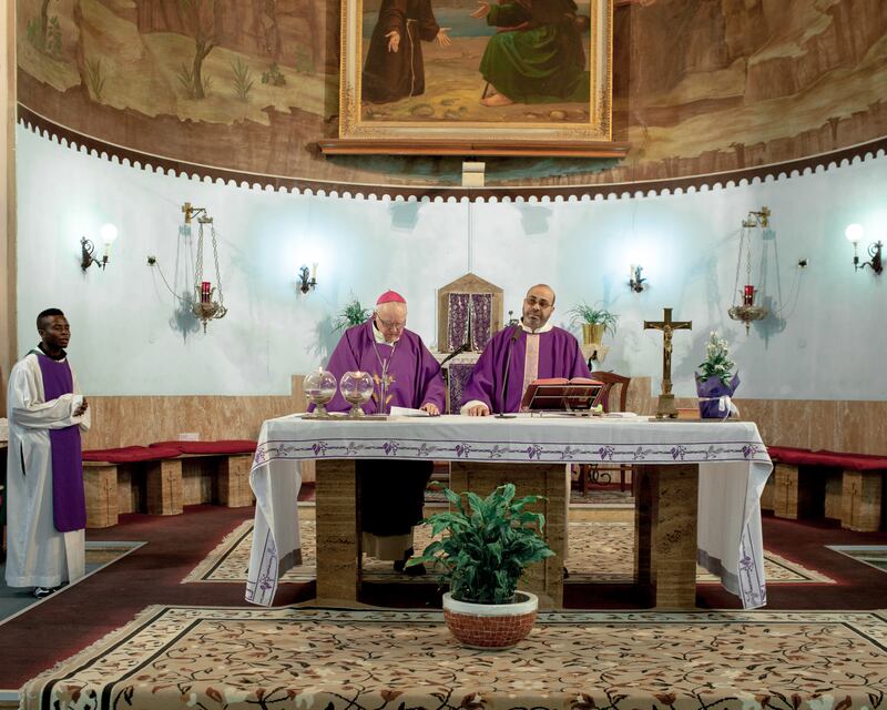 Viaggio nella chiesa circondata e minacciata di Tripoli 7