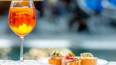 Viterbo, dopo le celebrazioni a San Lorenzo spunta l'“aperi-messa"