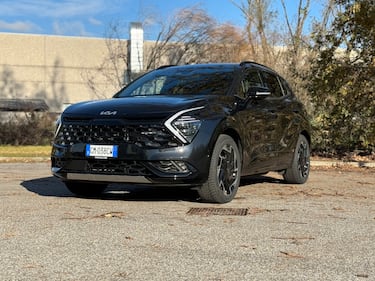 Kia Sportage PHEV: guarda la gallery del suv ibrido plug-in 2