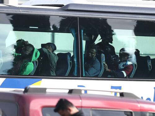 L'Europa difende sprechi e illegalità: "Non chiudete Cara di Castelnuovo"