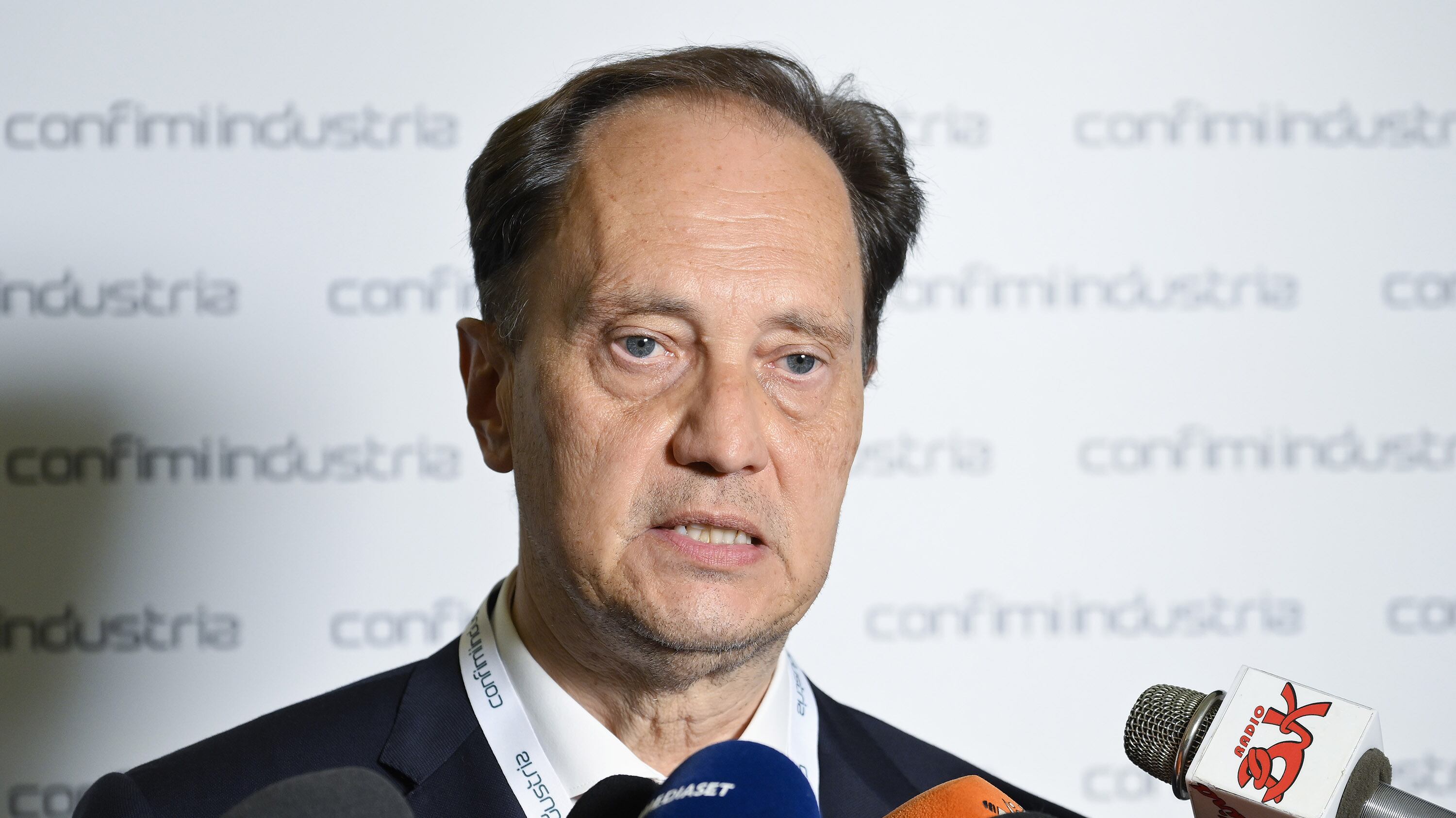 Chi è Luca Ciriani, ministro per i rapporti con il Parlamento