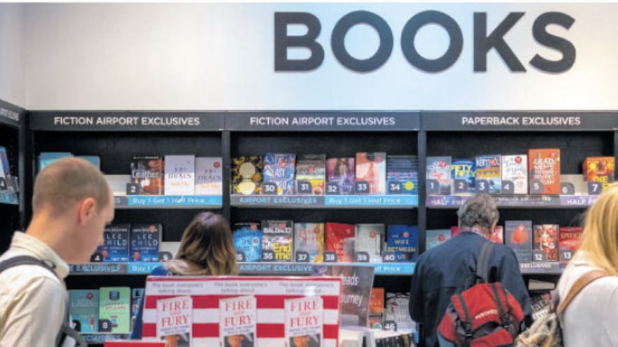 L'ultimo (triste) volo dei "libri da aeroporto"