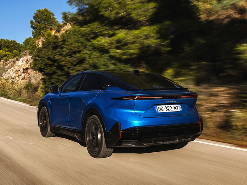 Nuova Alpine A390