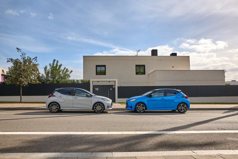 Toyota Yaris Hybrid 2024 4
