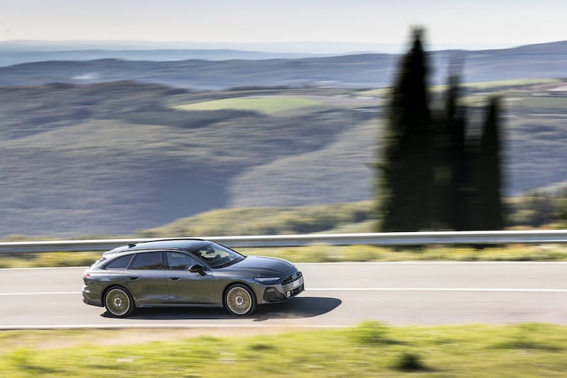 Audi A6 e-hybrid: guarda la gallery 16
