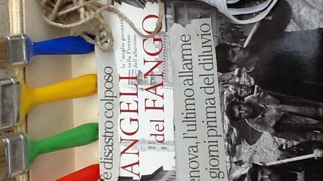 Quegli angeli del fango tutti pala e griffe