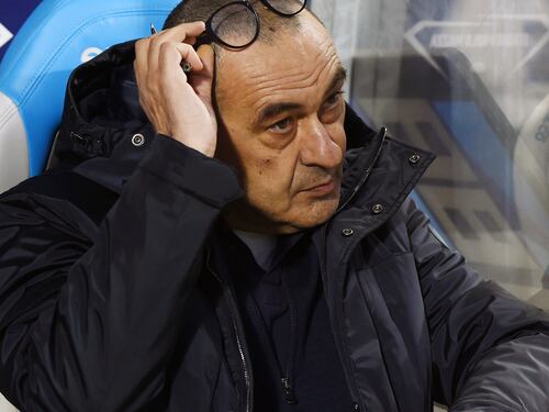 Il "siluro" che adesso gela Sarri "È un traditore, via per i soldi..."