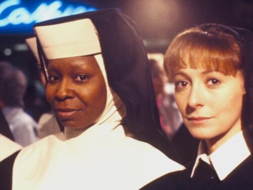 Sister Act, tutte le curiosità sul cult con Whoopi Goldberg