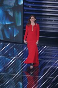 Sanremo 2016: i look femminili nella serata cover 29