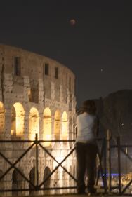 Lo spettacolo dell'eclissi al Colosseo 3