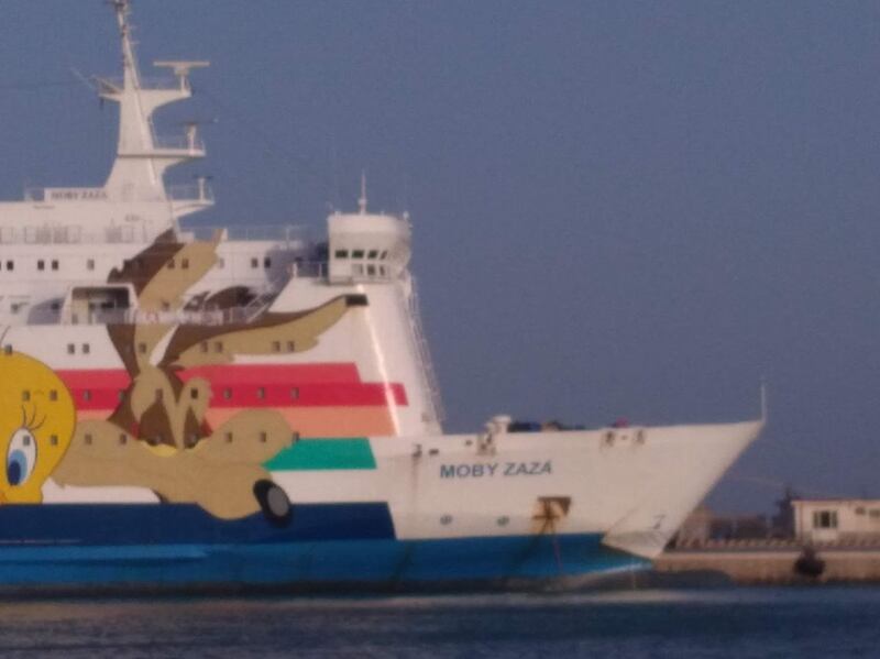 La nave Moby Zaza a Porto Empedocle 5