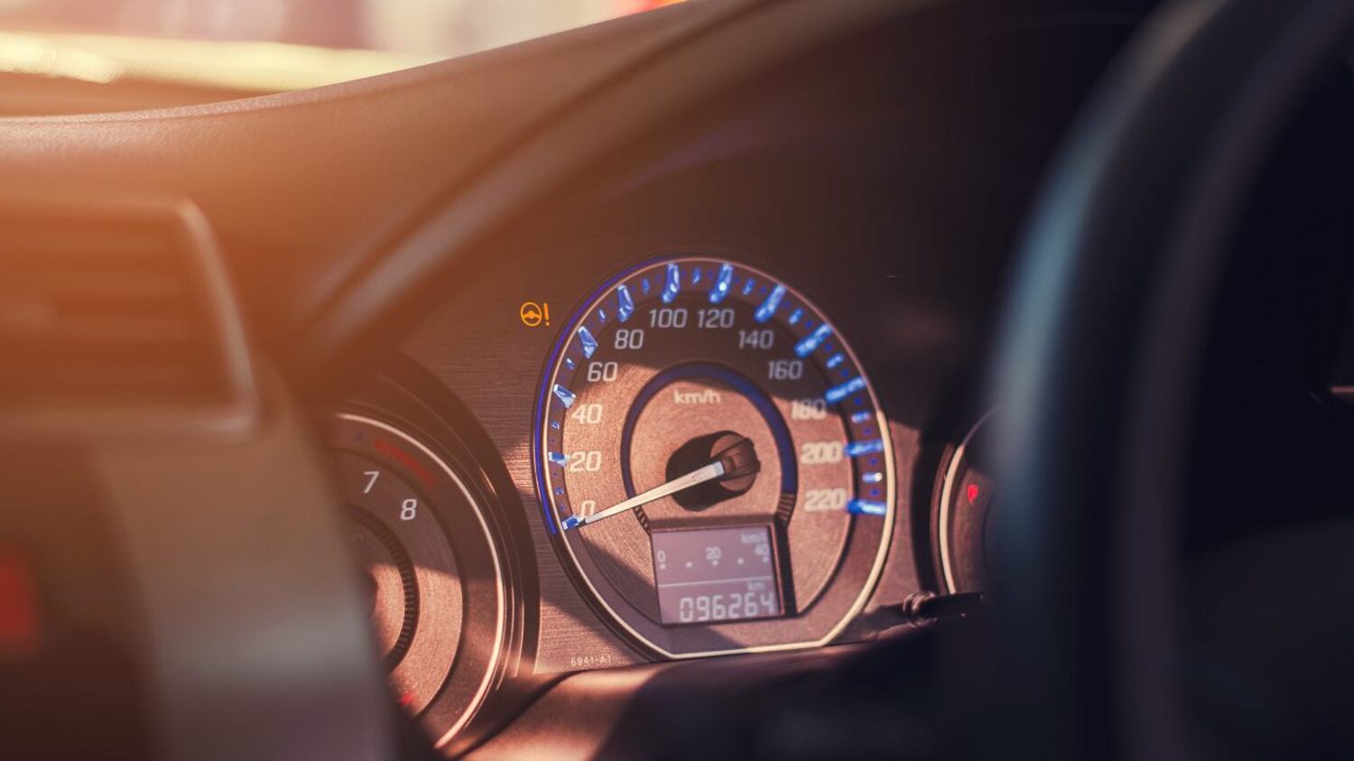 Il rischio dell'usato: come individuare un’auto schilometrata?