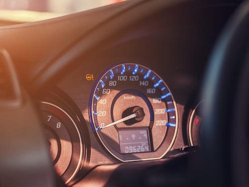 Il rischio dell'usato: come individuare un’auto schilometrata?