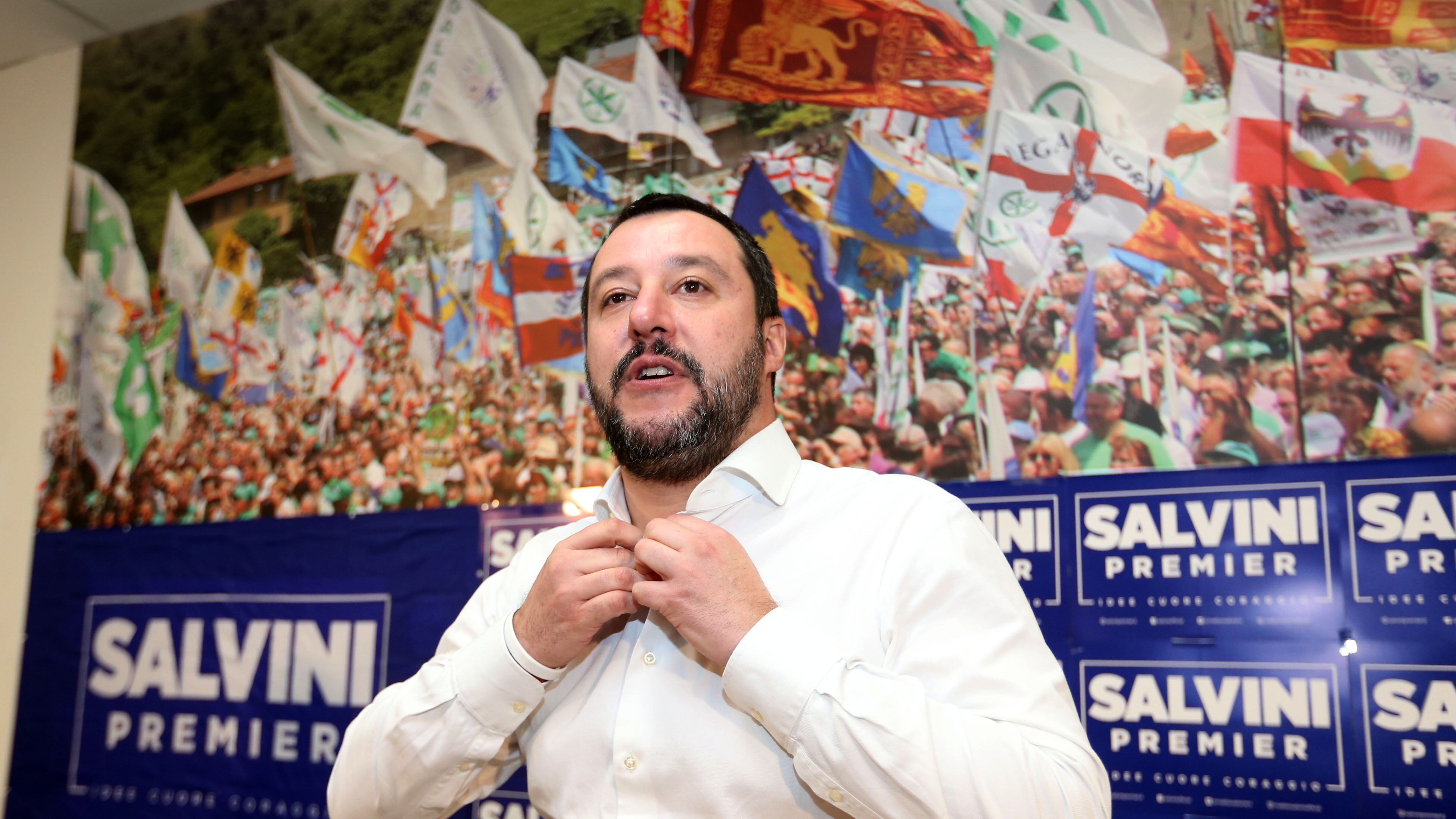 Fisco, Salvini lancia il condono: "Il 15% sotto i 100mila euro"