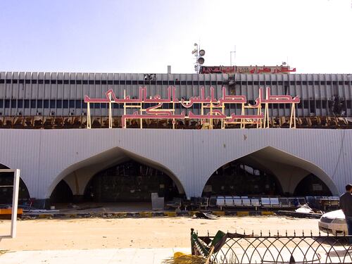L'aeroporto di Tripoli distrutto dagli islamisti