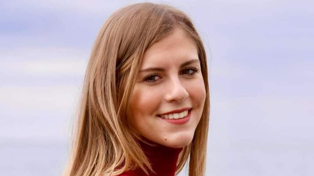 Morta di cancro a 23 anni Sofia Sacchitelli. "Ho poco tempo, voglio essere utile"