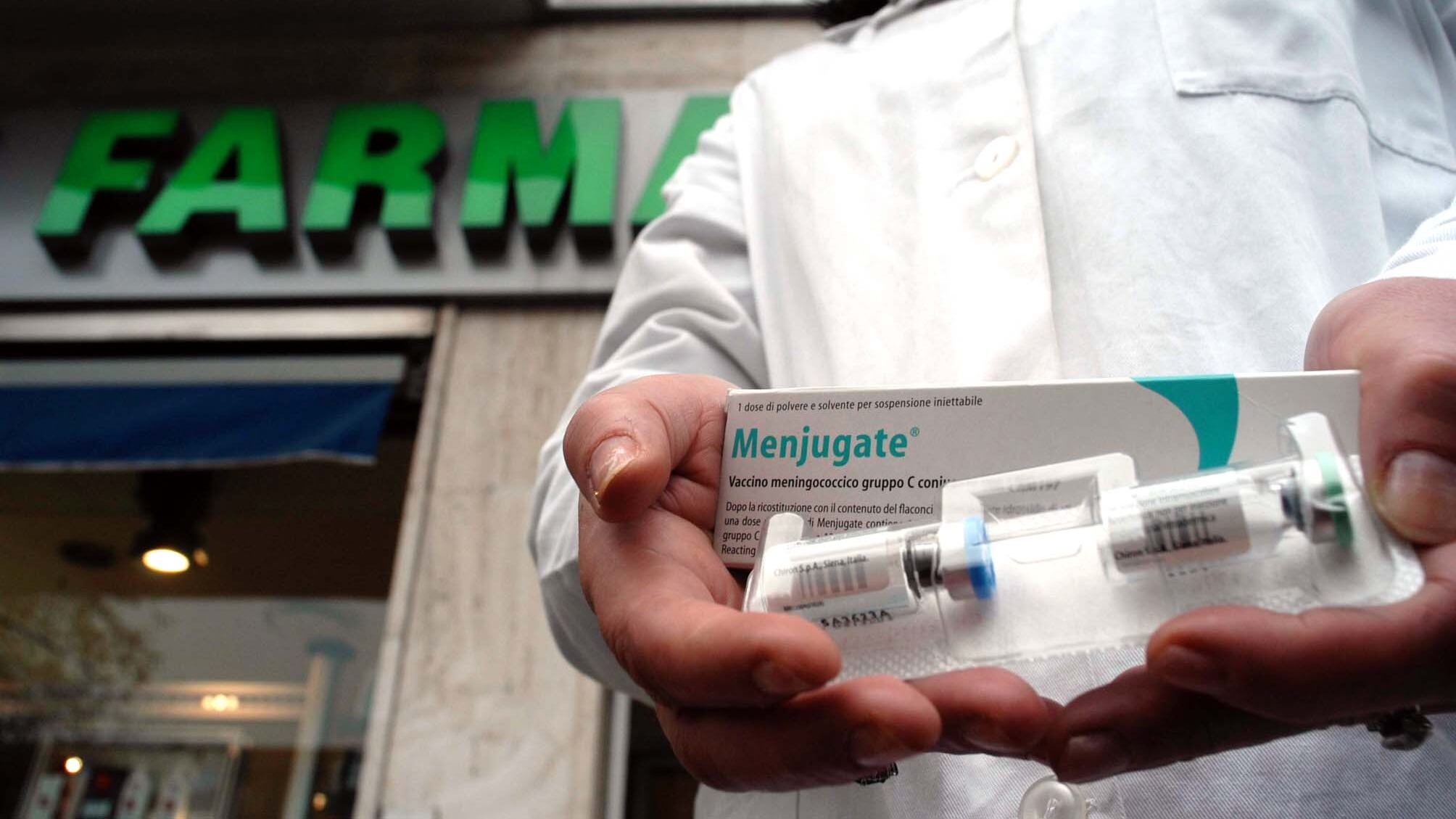 Psicosi meningite: vaccino (scontato) anche per gli adulti
