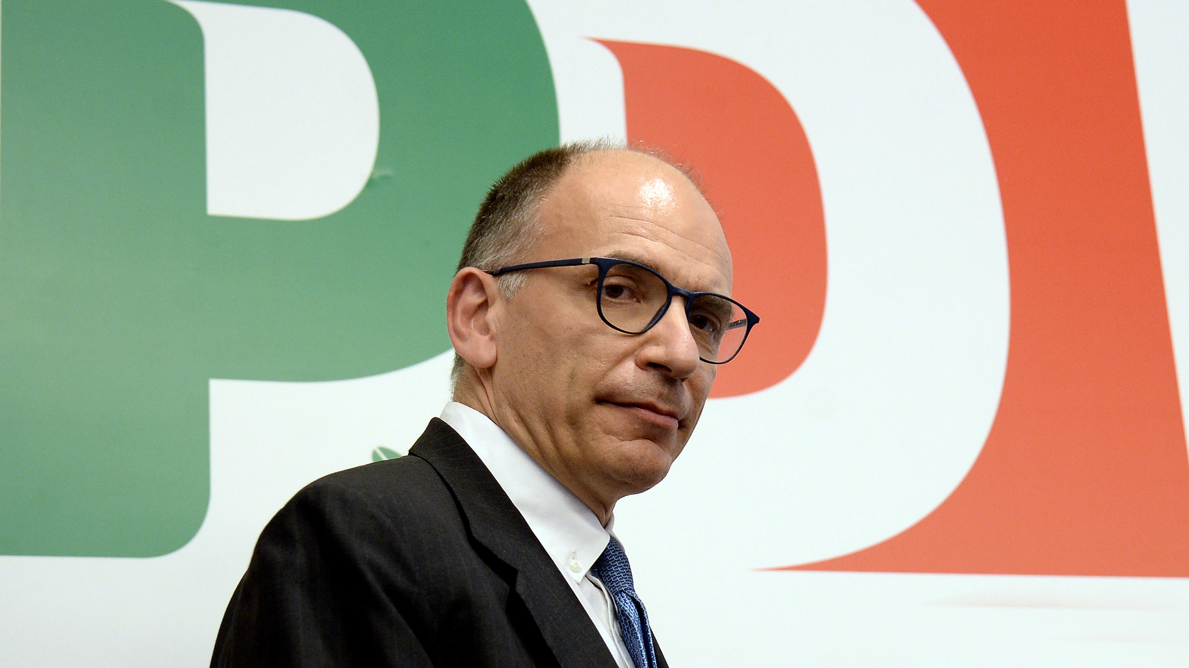 La bufala del Pd sulla flat tax, rosicata su Calenda e Casalino: quindi, oggi...
