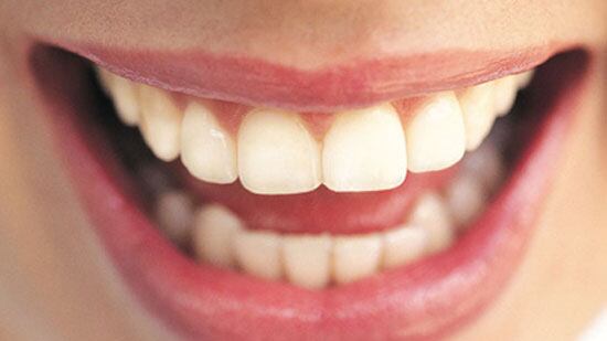 Quel morso doloroso al ghiacciolo. Come spazzolare i denti