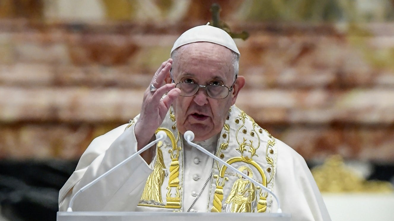 Due sacerdoti sono sotto processo per abusi. Via dal Vaticano la scuola per i chierichetti