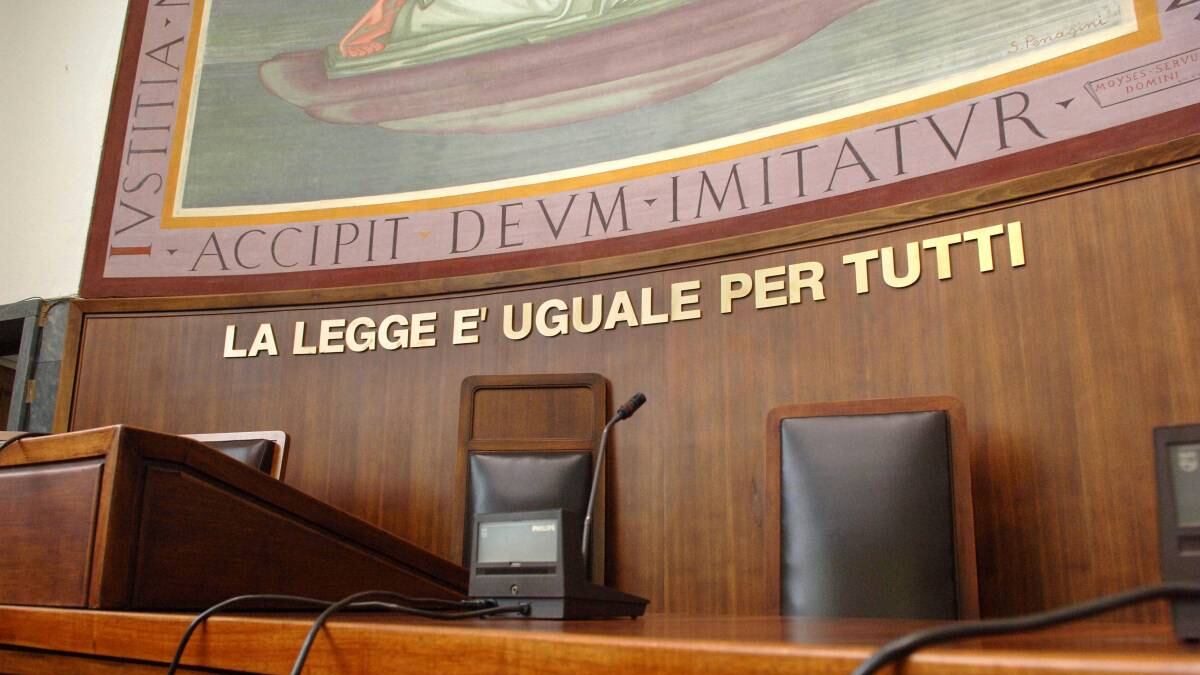 Genitori marocchini legano la figlia "ribelle". Ma il gip: "Volevano solo educarla"